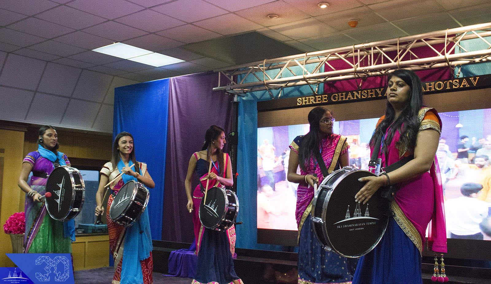 169  - ©1987-2017 SKS Swaminarayan Temple East London
